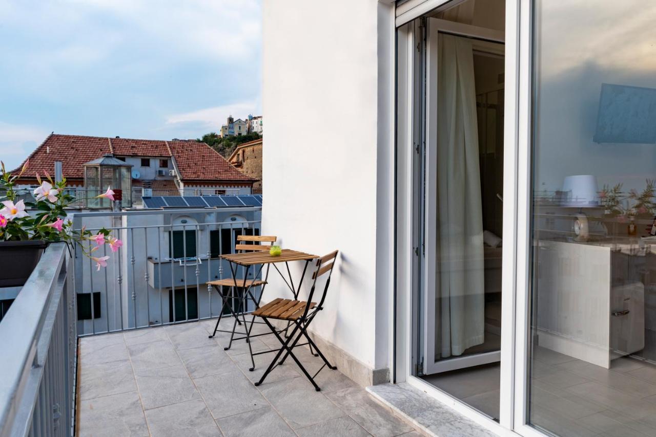 Quasi In Porto Bed and Breakfast Agropoli Exteriör bild